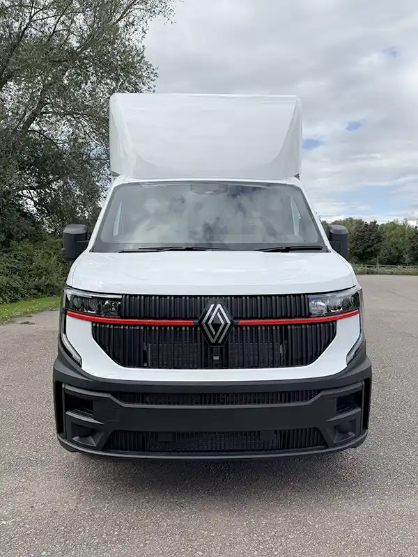 Renault Master 150ps L3 Enfield 5M Low Loader - Image 3