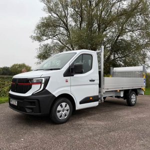 Side view of Renault Master 150bhp L3 Dropside